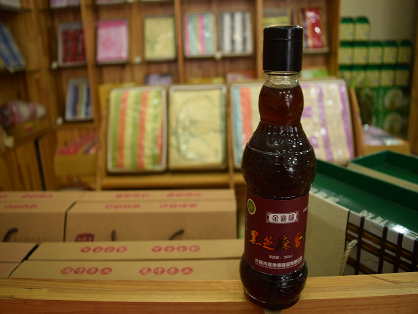 河南特产石磨香油详情2